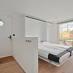 Houseboat The New - Nieuwe Penzion Amsterdam