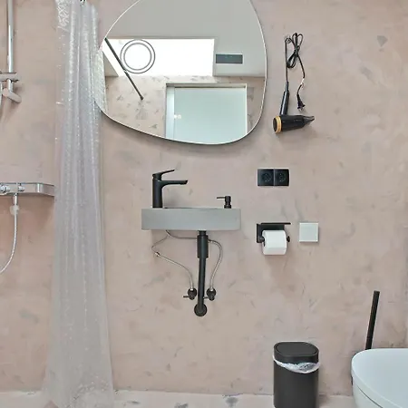 Gæstehus Houseboat The New - Nieuwe 3*