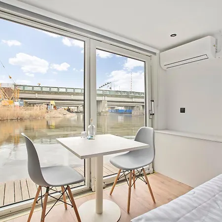 بيت ضيافة Houseboat The New - Nieuwe