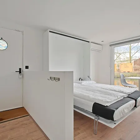 Houseboat The New - Nieuwe Bed & Breakfast Amsterdam